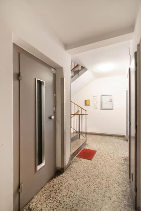 Ruhelage Im Zentrum Nahe Schottentor-Contactless Self-Check-In Wenen Buitenkant foto